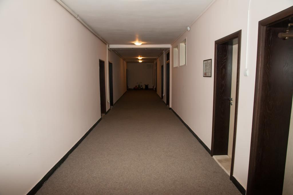 Izida 2 Hostel